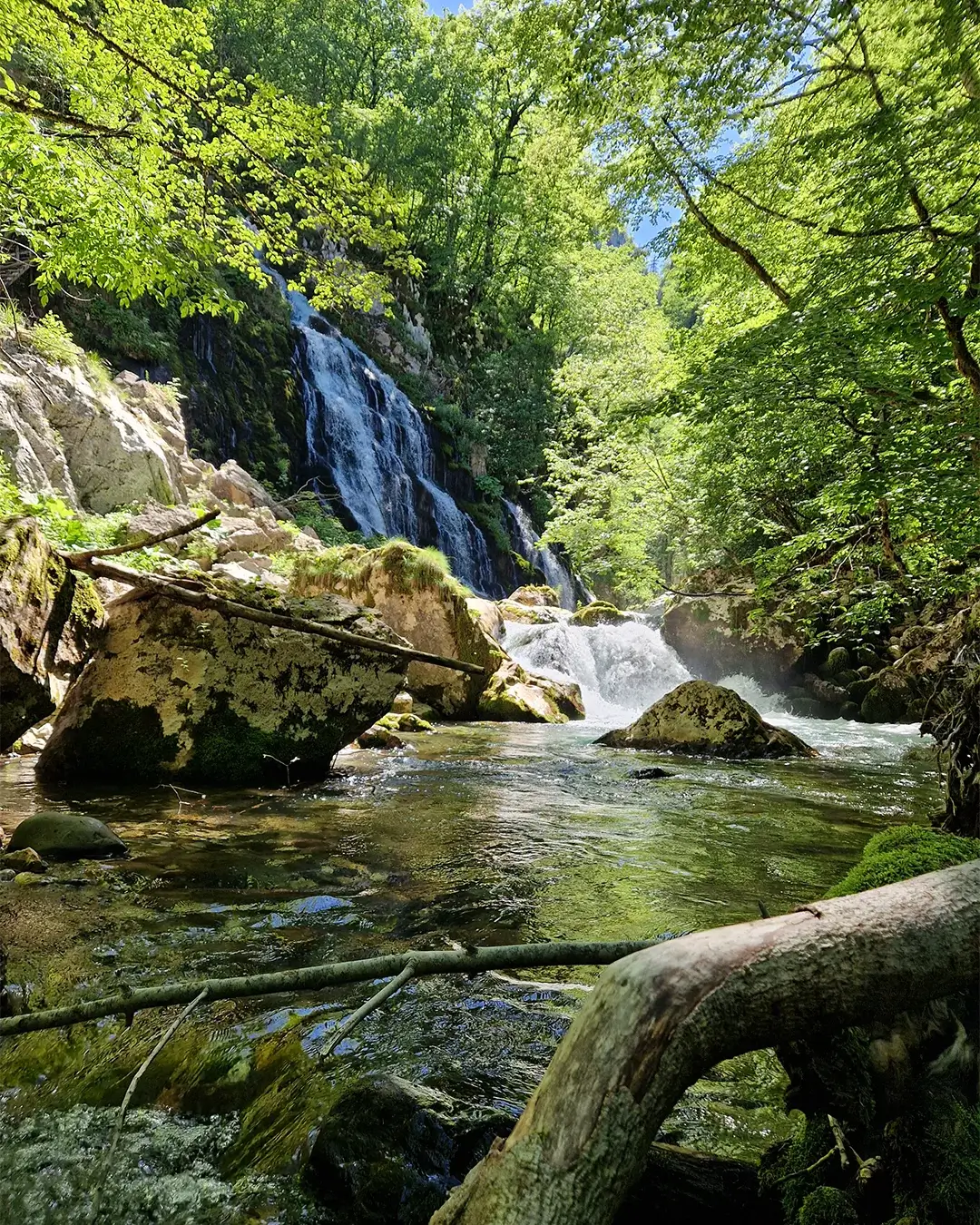 Hrcavka River canyoning in Bosnia
